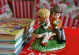 kitsch ornament 002