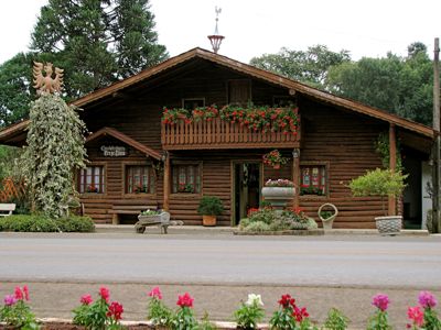 Fofura de casa com jardim...